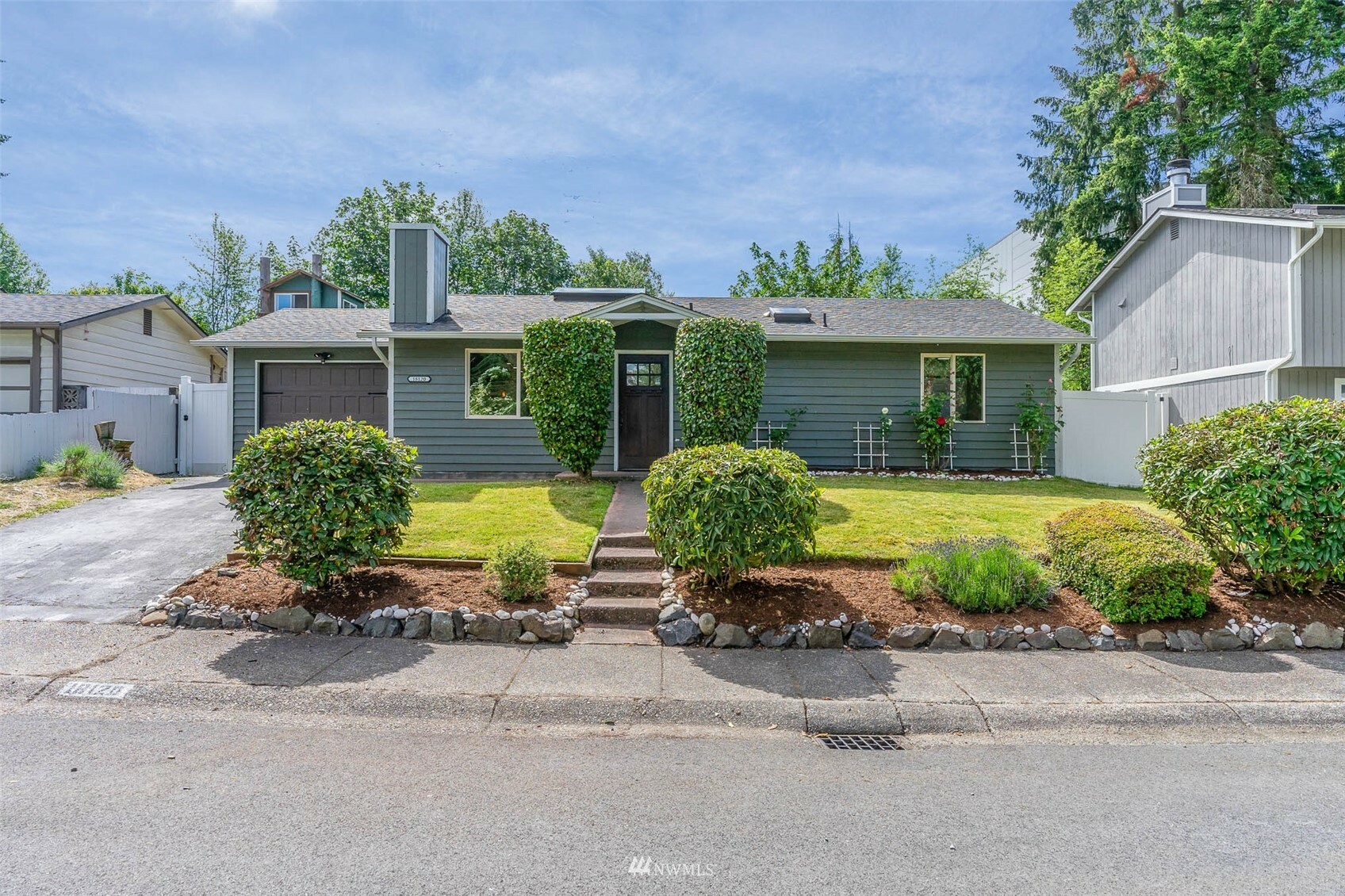 Property Photo:  18120 19th Drive SE  WA 98012 