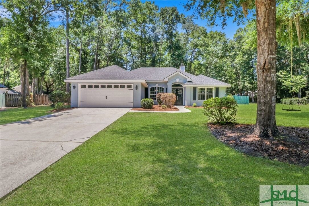 Property Photo: 141 Brittany Court GA 31324