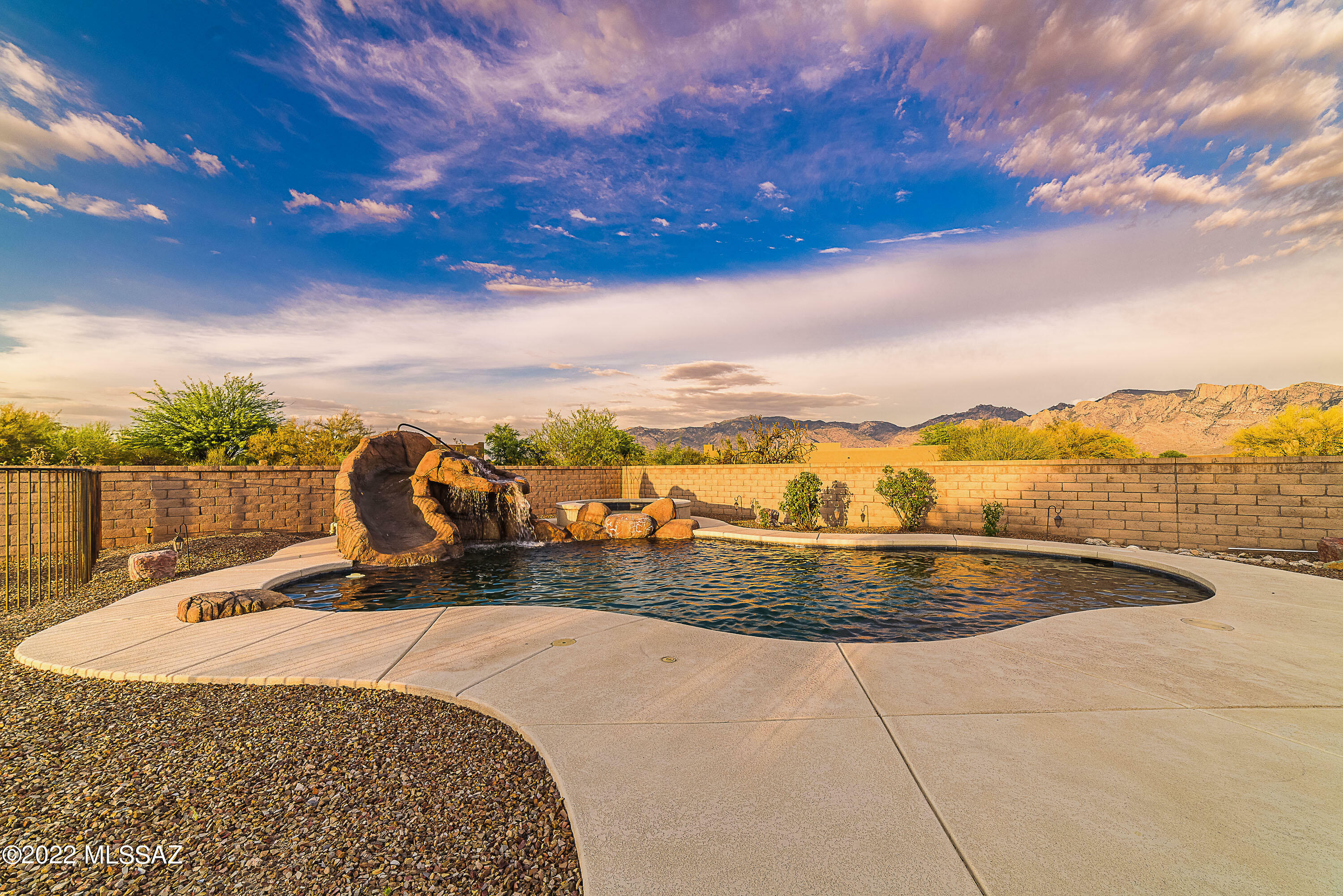 1218 W Cordia Place  Oro Valley AZ 85755 photo