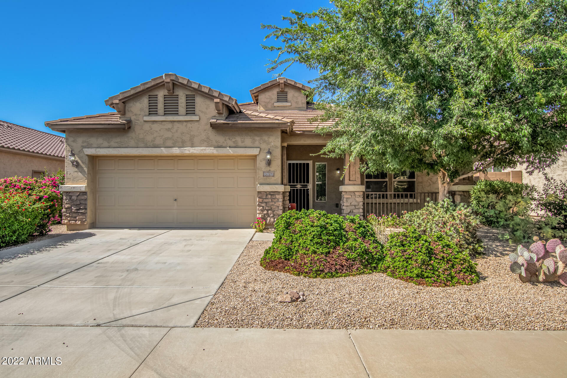 Property Photo:  10838 E Sonrisa Avenue  AZ 85212 