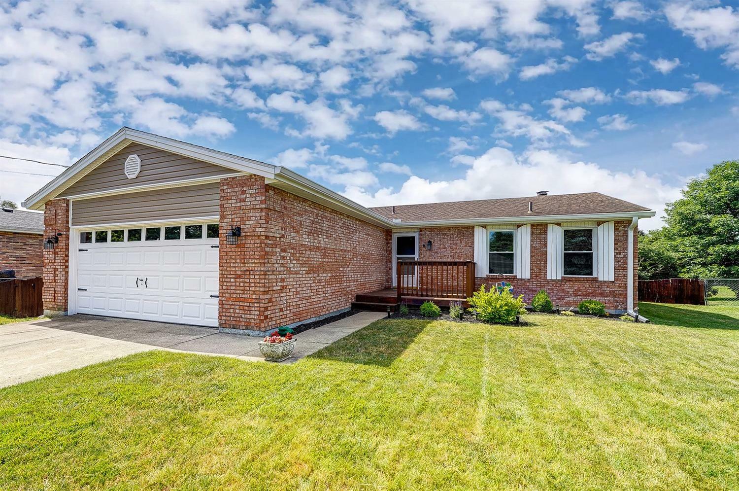 Property Photo:  8621 Cheshire Ct  OH 45005 