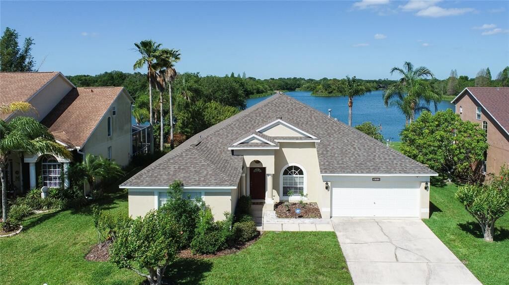 Property Photo:  833 Bayou View Drive  FL 33510 