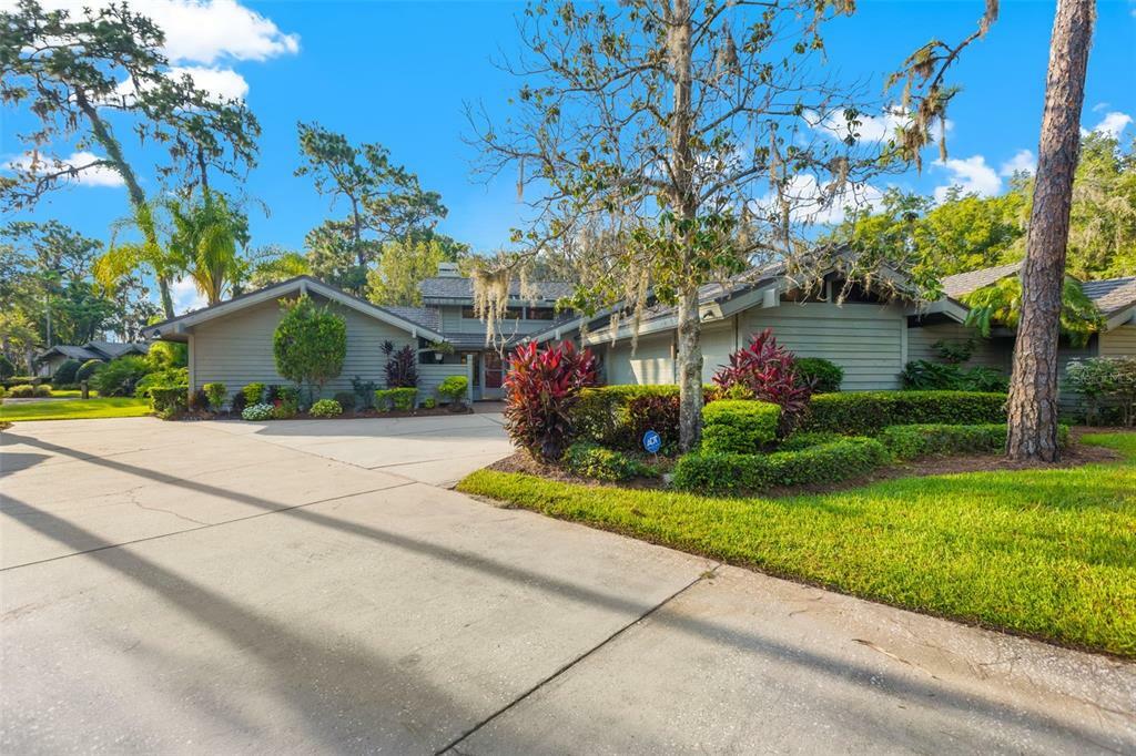 Property Photo:  5355 Cobblestone Court  FL 33543 