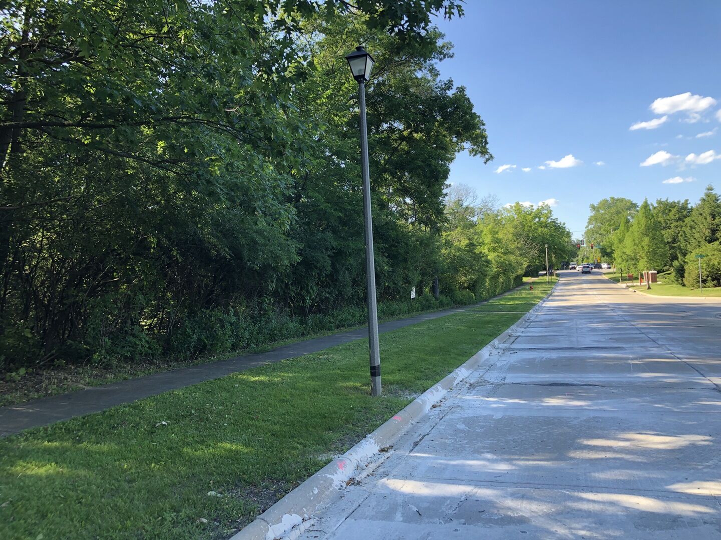 Property Photo: 2570 Tennyson Lane IL 60035