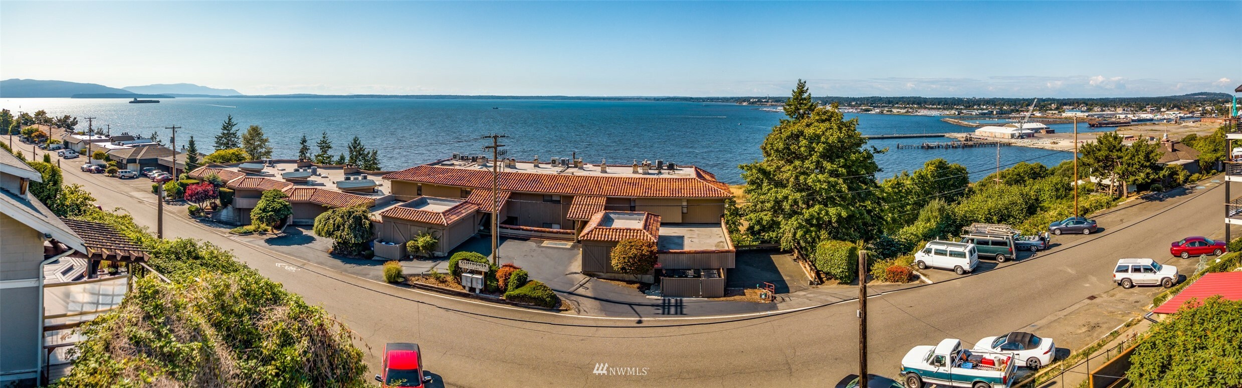 Property Photo:  312 N State Street  WA 98225 