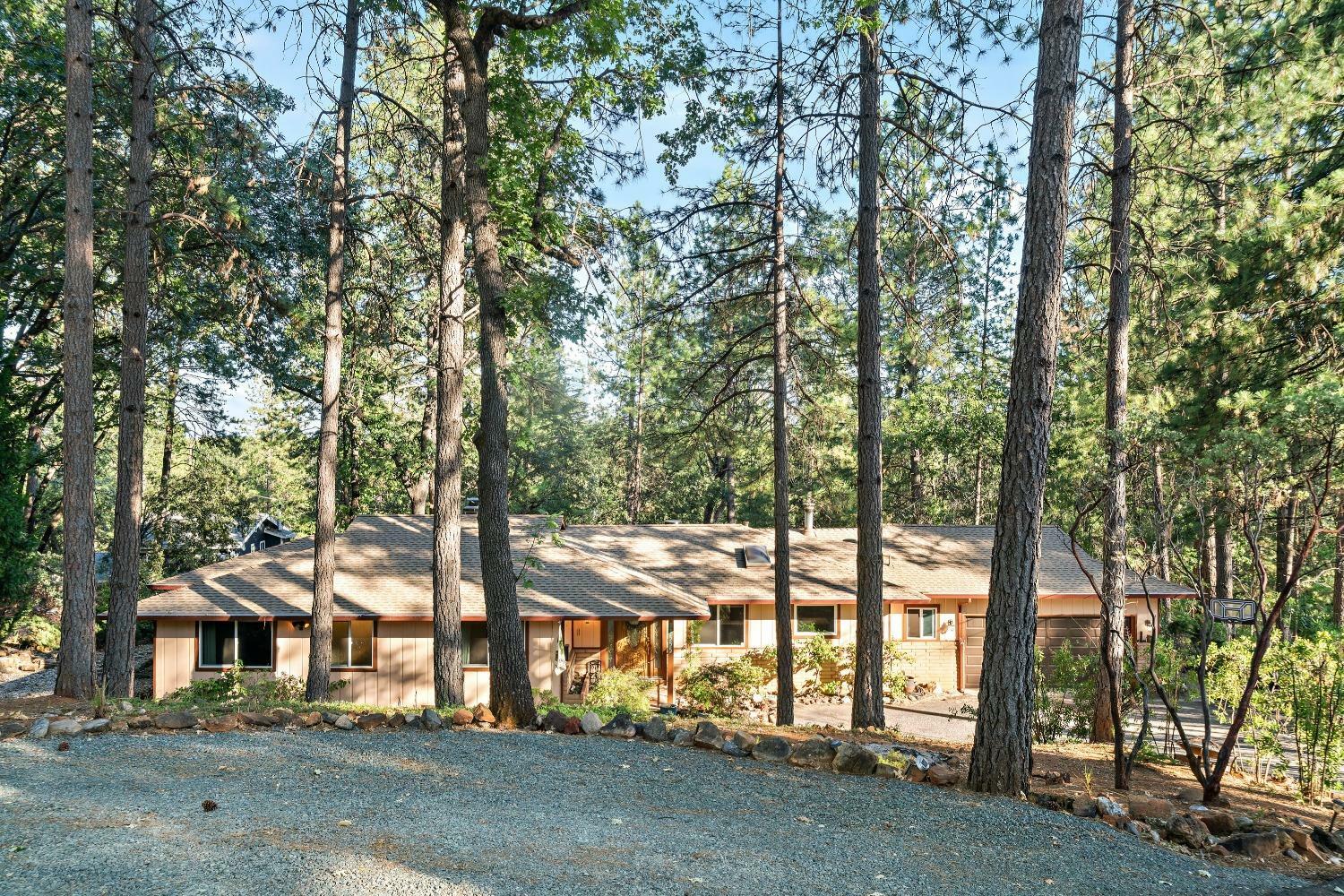 Property Photo: 11555 Alta Sierra Drive CA 95949