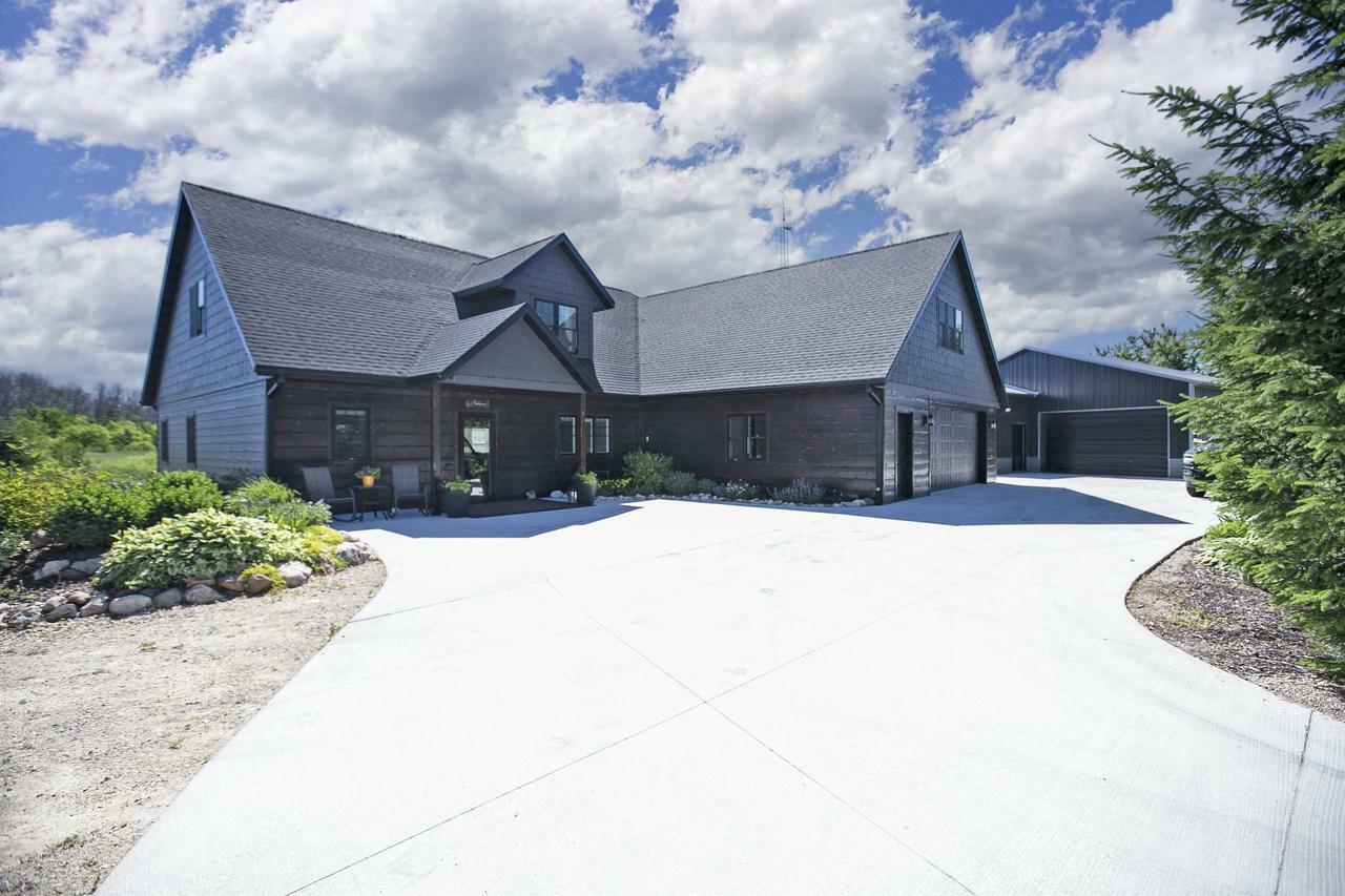 Property Photo:  N222 Irish Road  WI 53061 