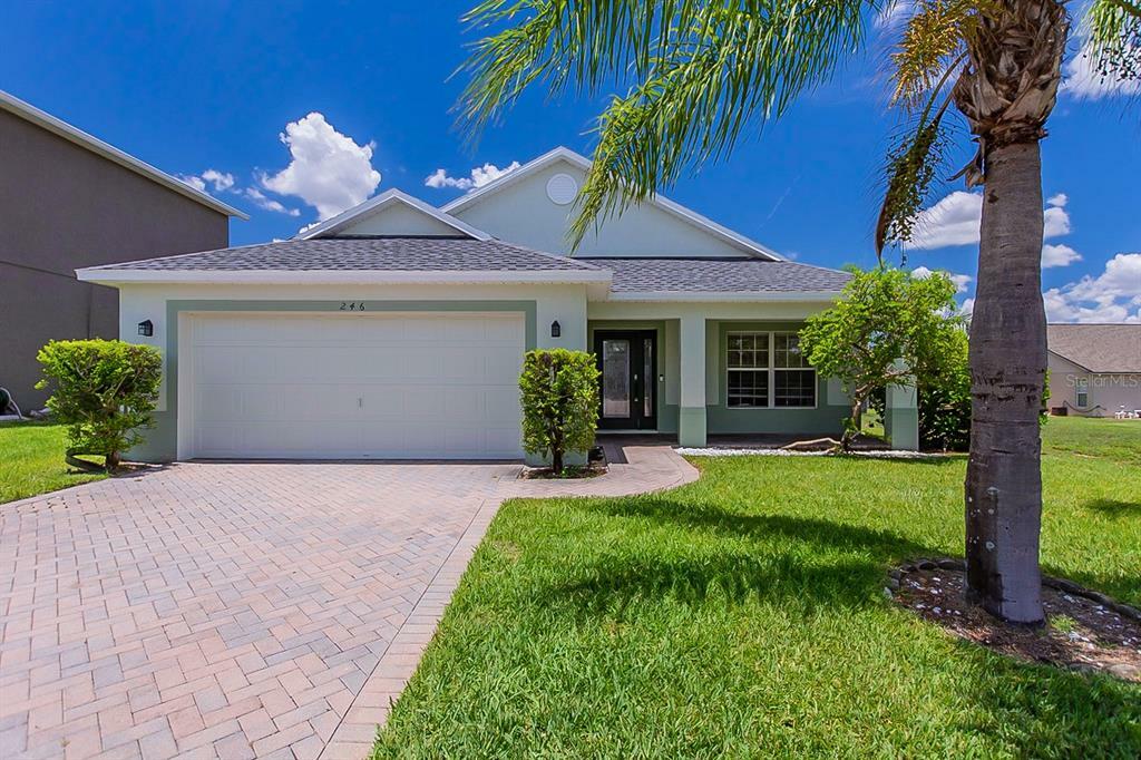 Property Photo:  246 Cambridge Avenue  FL 33896 