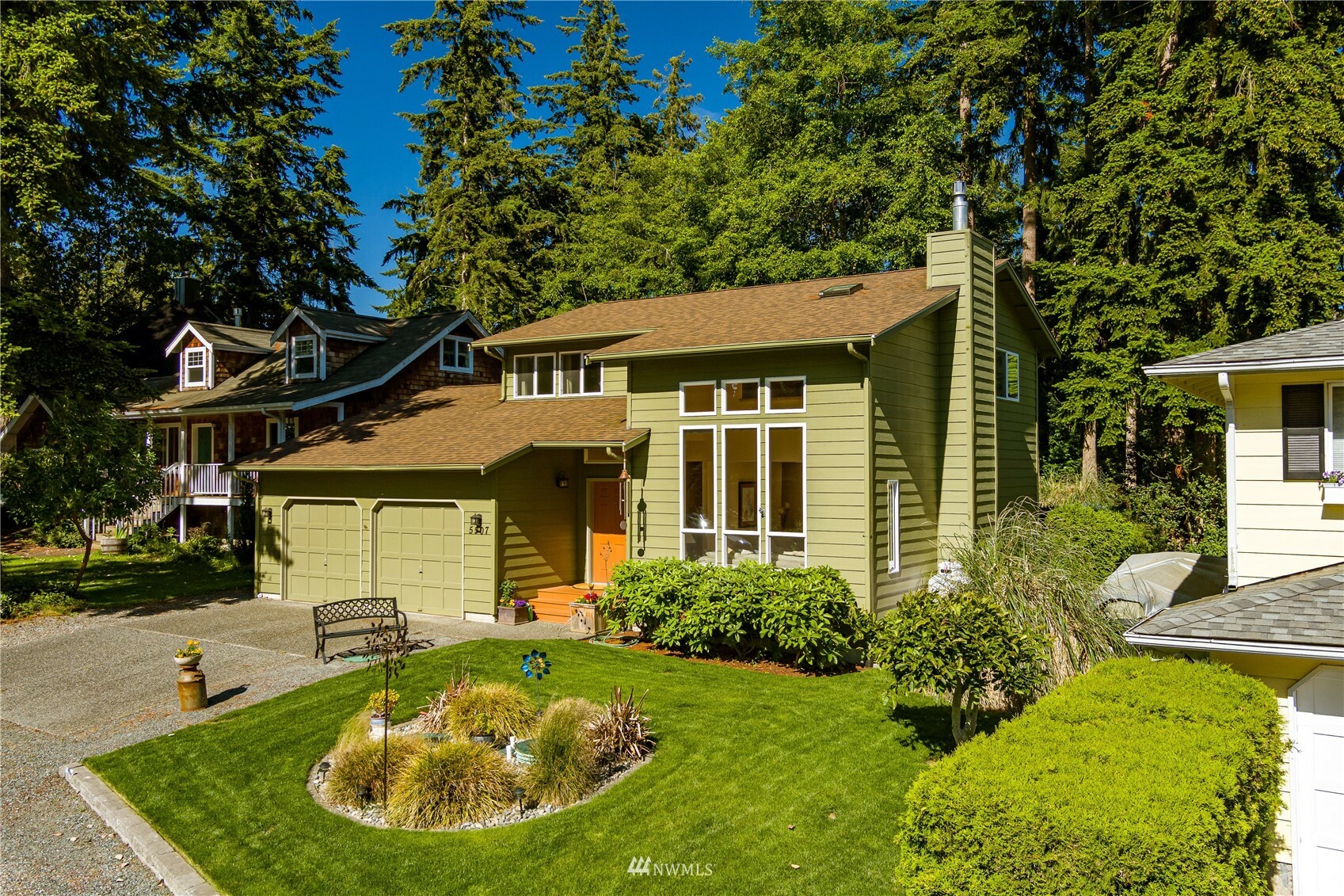 Property Photo:  5507 Robinswood Road  WA 98249 