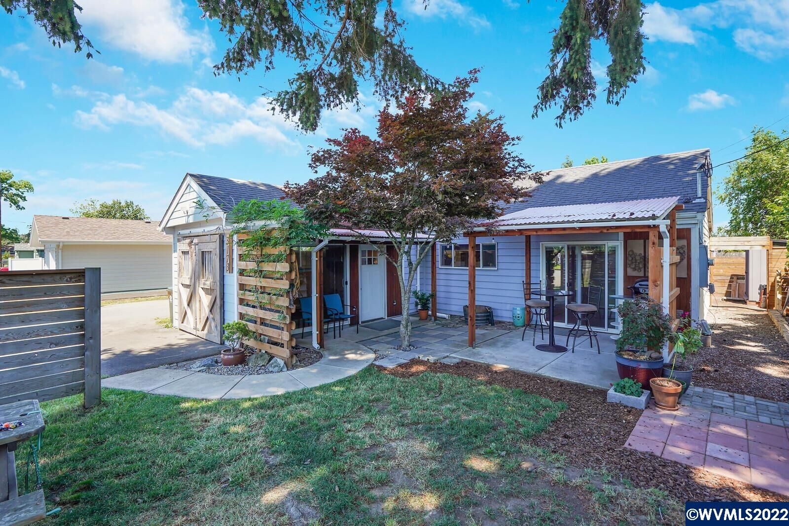 Property Photo:  3173  Tess Av NE  OR 97301 