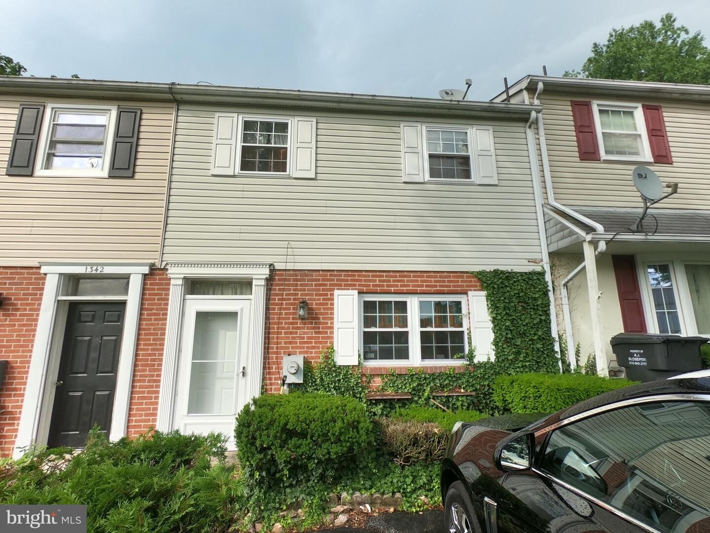Property Photo: 1340 Fox Run PA 19606