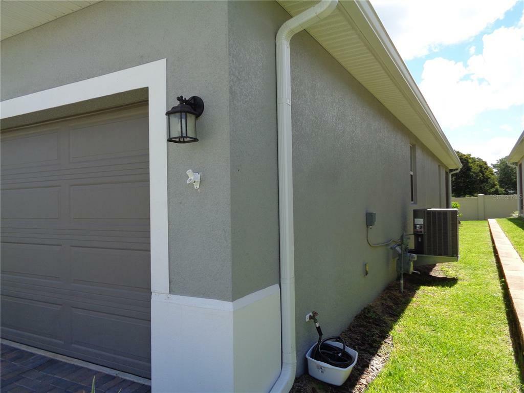 Property Photo:  134 Silver Maple Road  FL 34736 