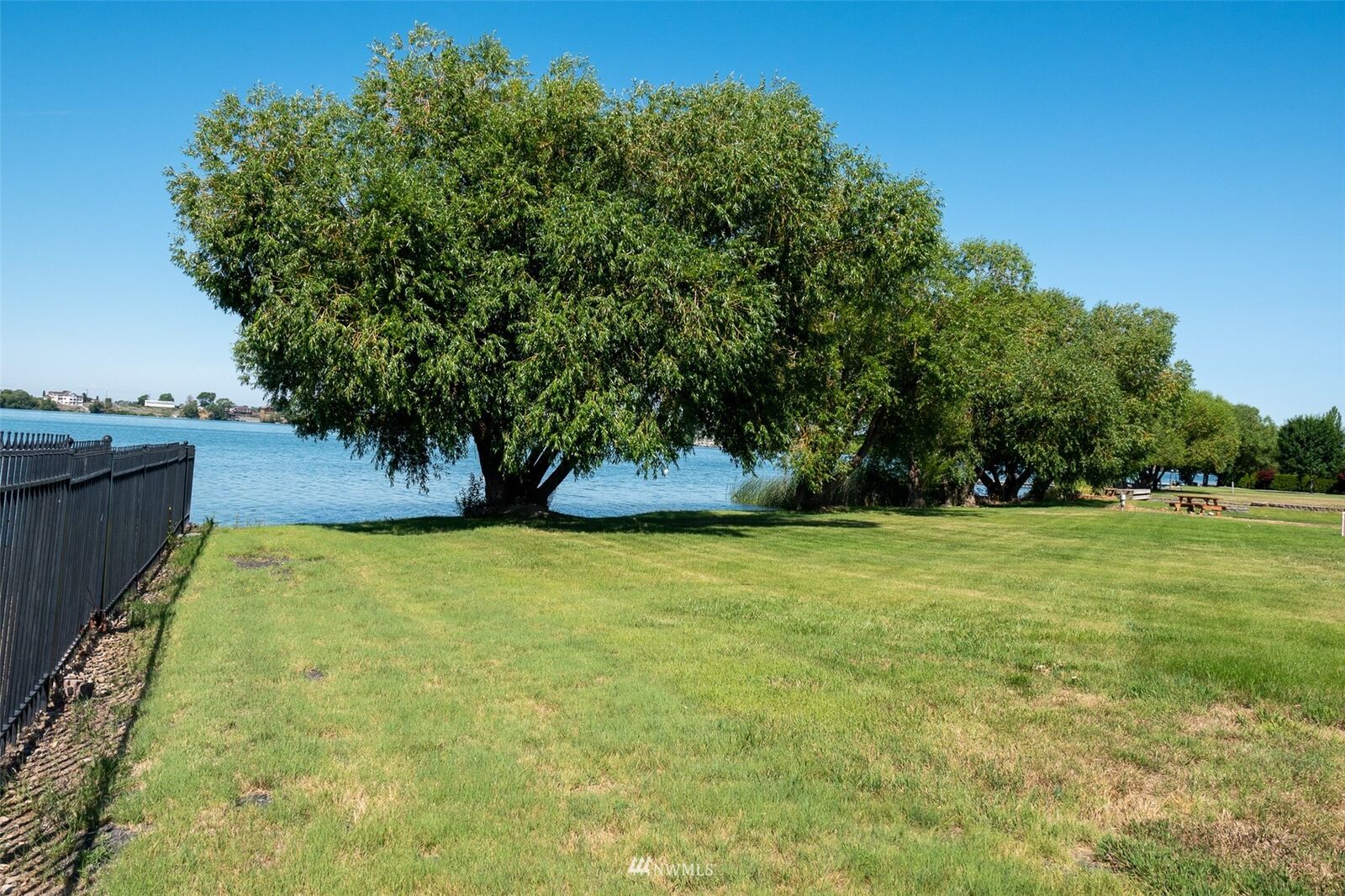 Property Photo:  2808 NE Wild Goose Road  WA 98837 