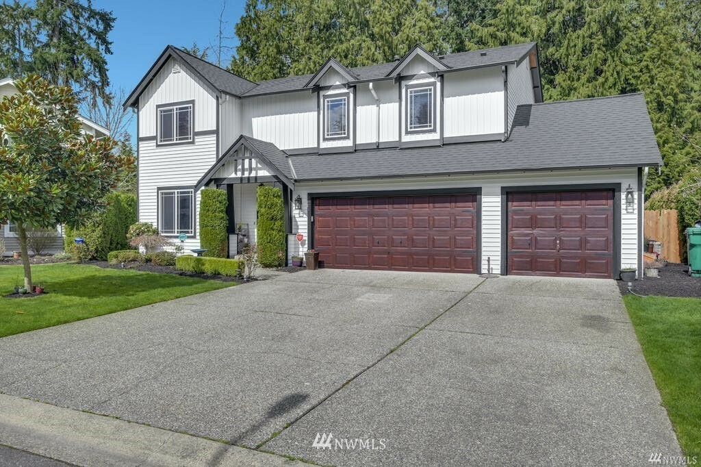 Property Photo:  4821 138th Street SE  WA 98208 