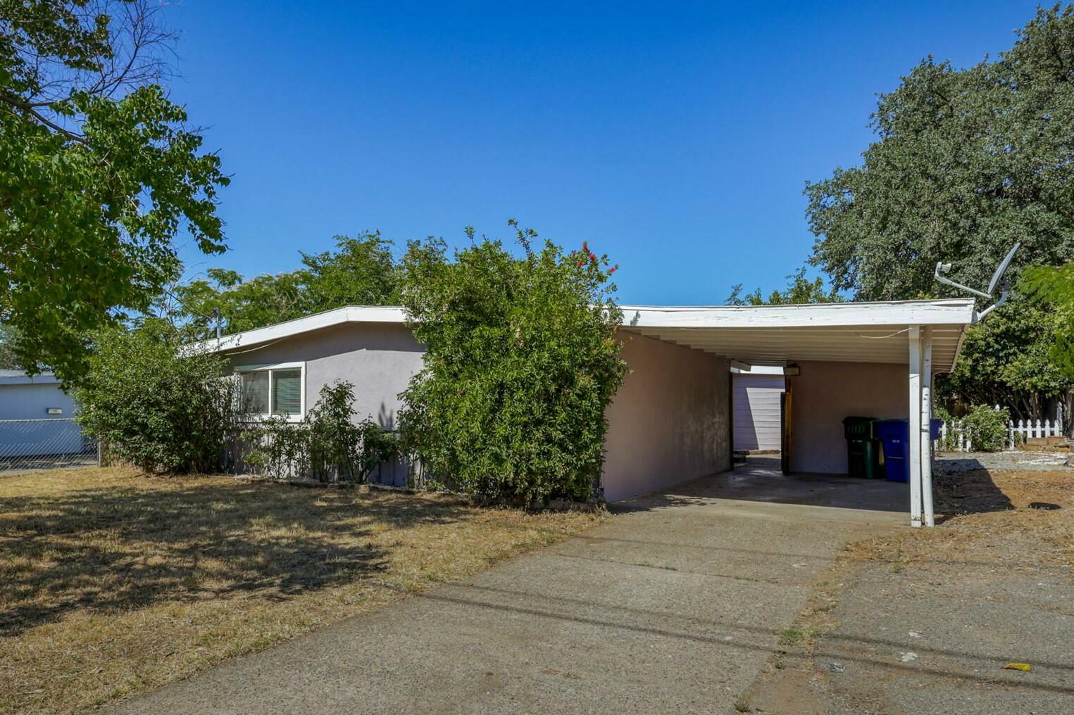 2808 Fairway Avenue  Redding CA 96002 photo