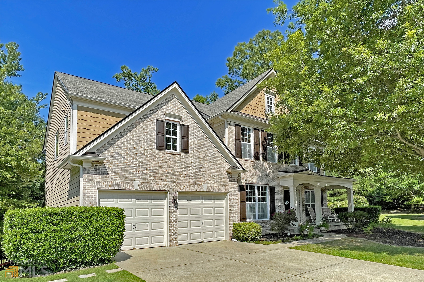 Property Photo: 5828 Paliser Trace GA 30518