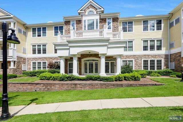 Property Photo: 204 Four Seasons Lane NJ 07677