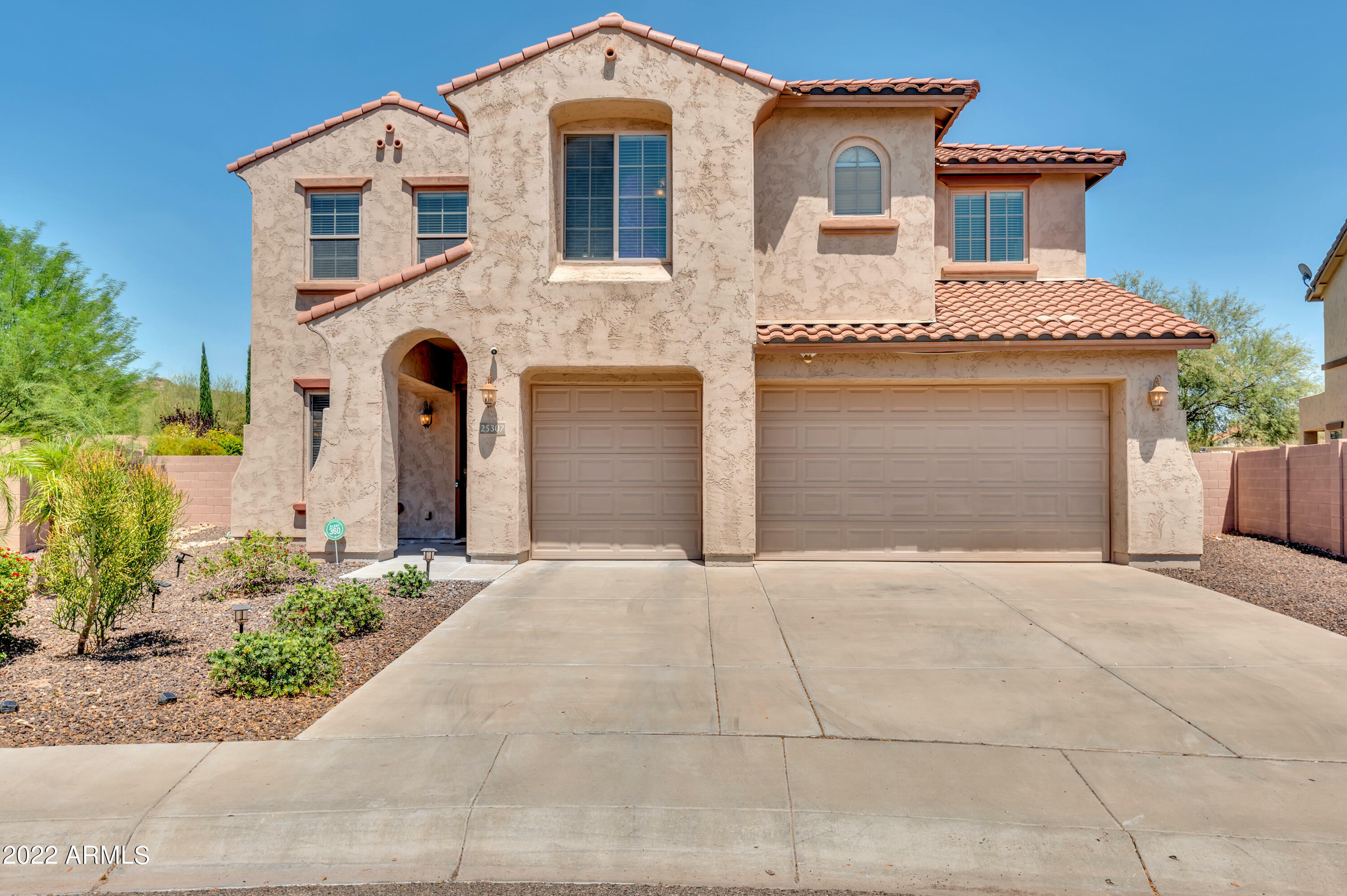 Property Photo:  25307 N 51st Drive  AZ 85083 