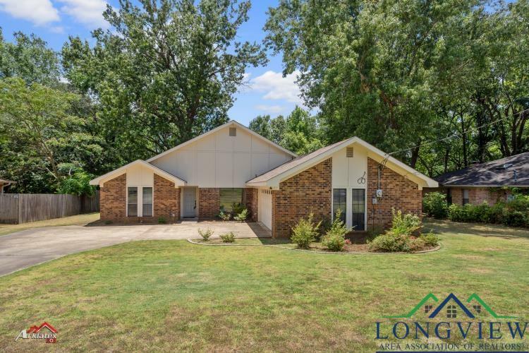 1516 Stonewall Dr.  Longview TX 75604 photo