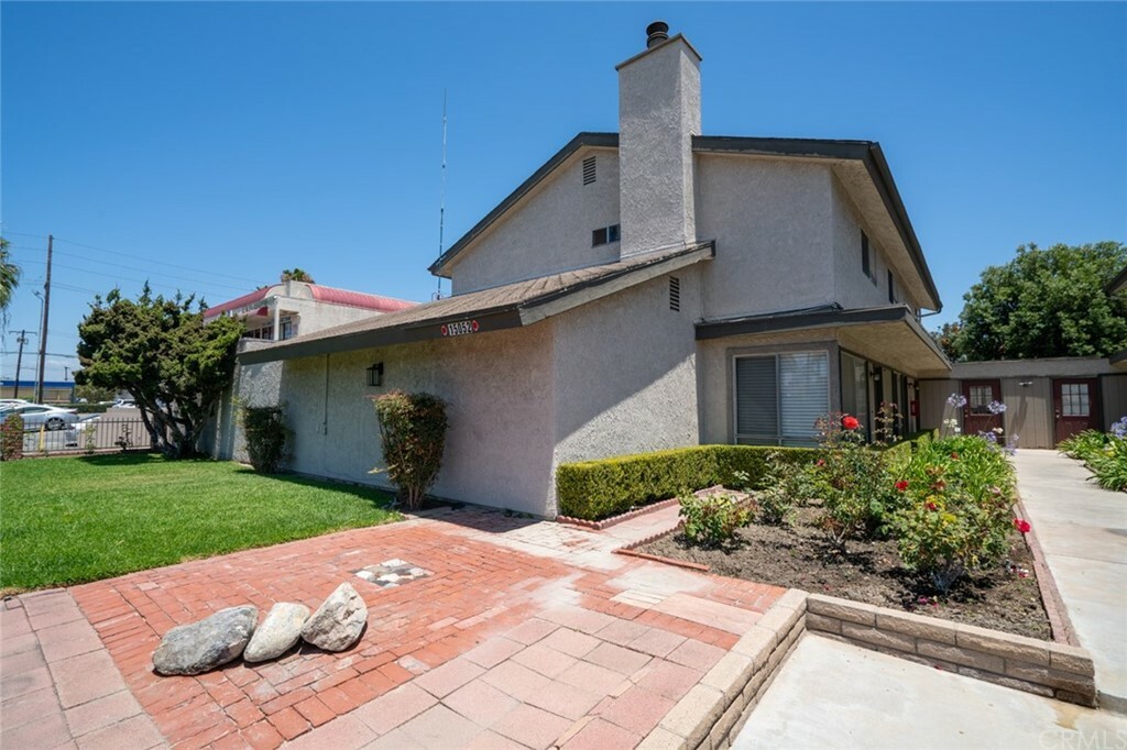 Property Photo:  15052 Ward Street  CA 92683 