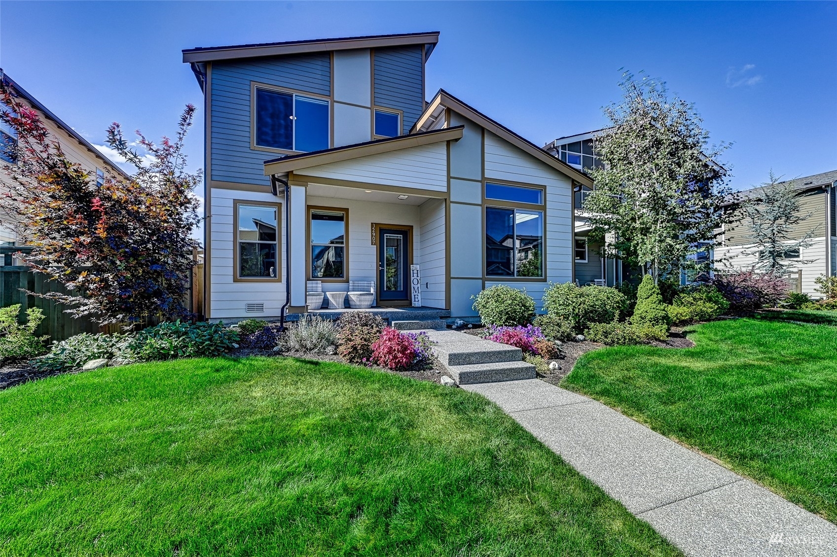 Property Photo: 32907 Pine Avenue SE WA 98010