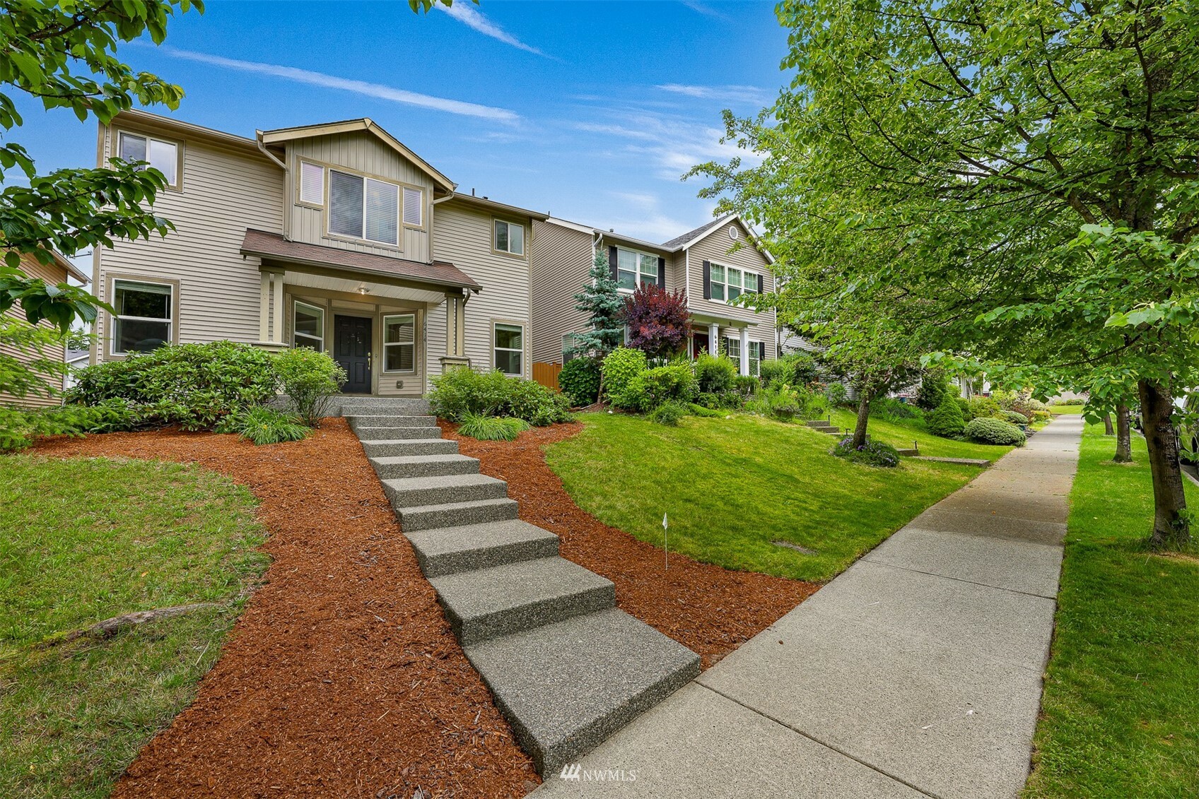 Property Photo:  6414 Silent Creek Avenue SE  WA 98065 