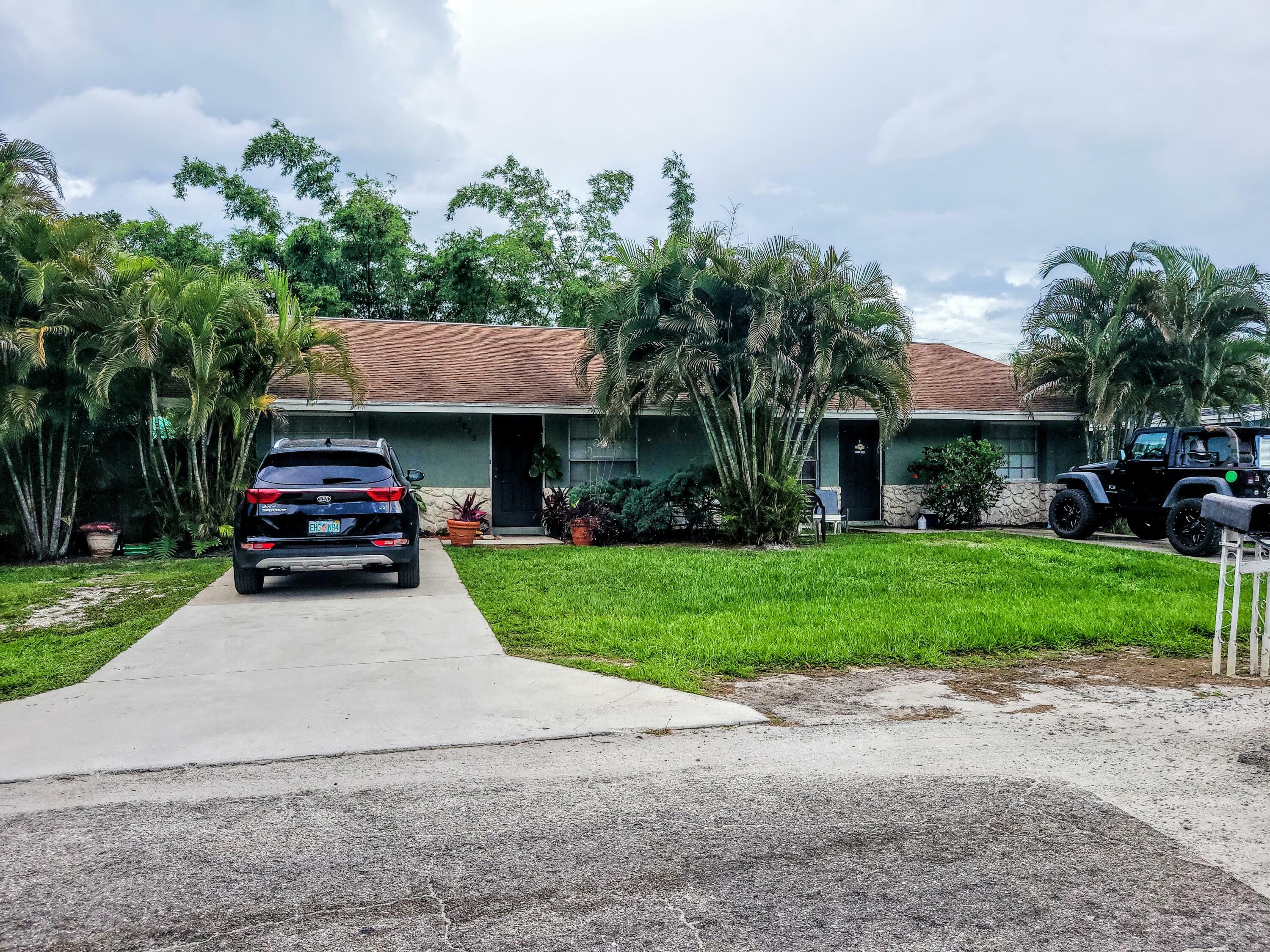 Property Photo:  2825 SE Clayton Street  FL 34997 