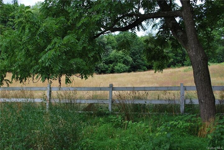 21 Wawayanda Road  Warwick NY 10990 photo