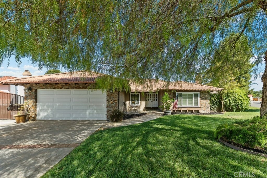 Property Photo:  30005 Swan Point Drive  CA 92587 