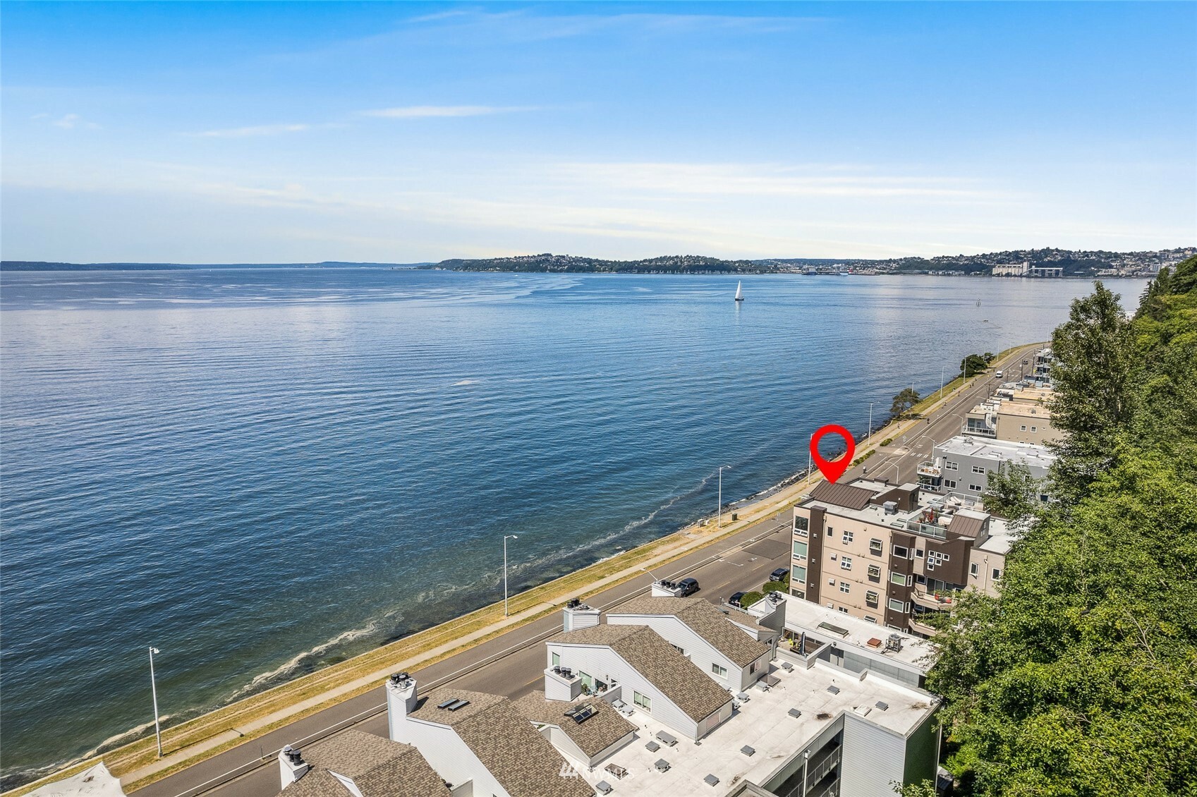 Property Photo:  1502 Alki Avenue SW 302  WA 98116 