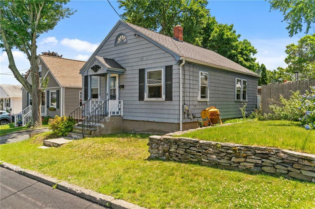 Property Photo:  30 Fairmont Av  RI 02860 