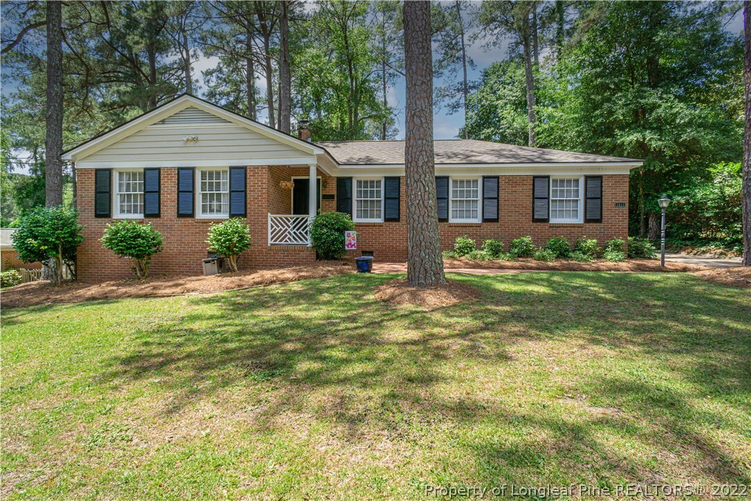 Property Photo: 2613 N Edgewater Drive NC 28303