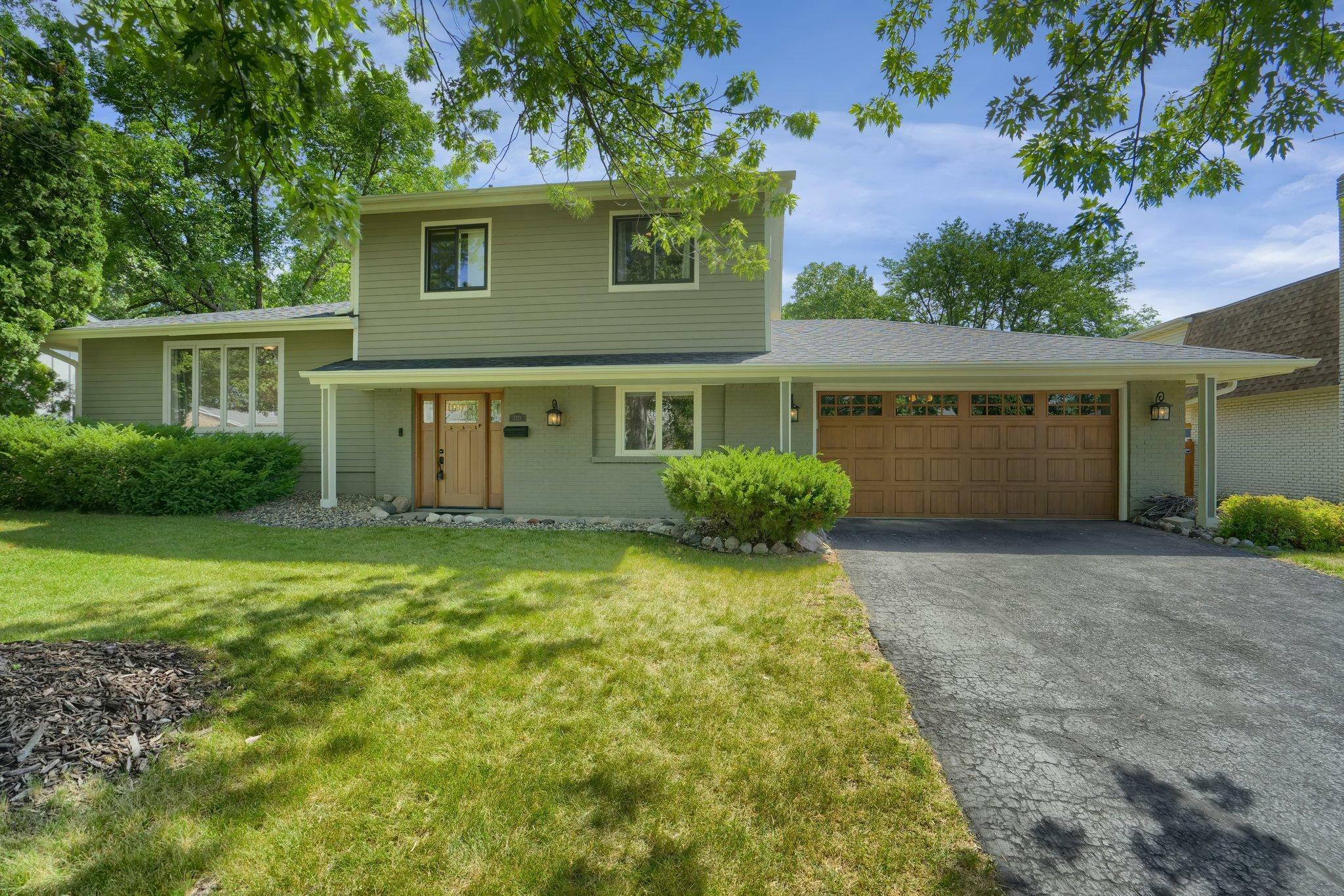 Property Photo:  7221 Cornelia Drive  MN 55435 