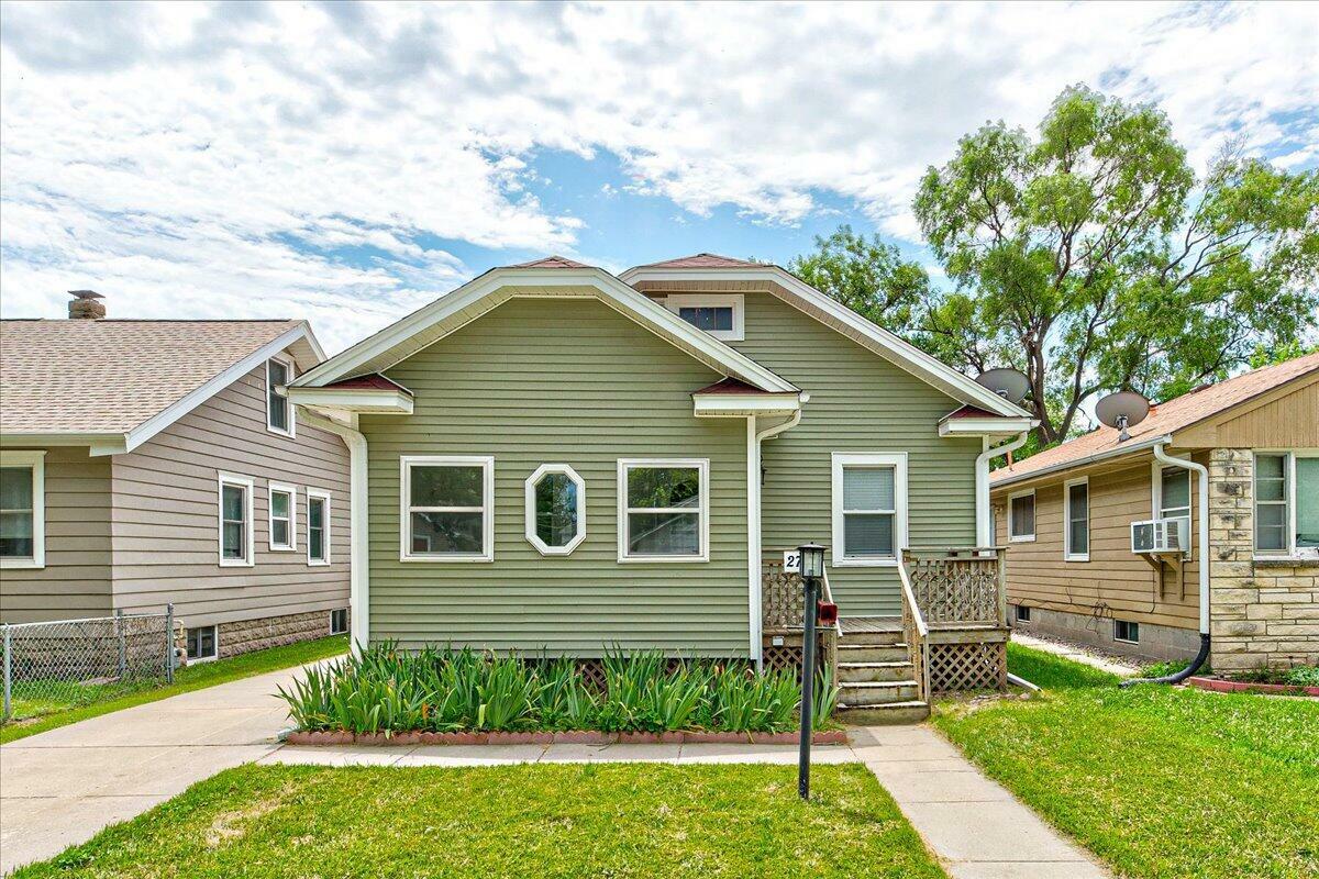 Property Photo:  2749 Avenue C  IA 51501 