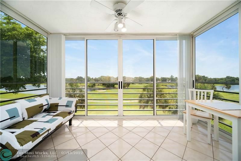 Property Photo: 806 Cypress Blvd 406 FL 33069