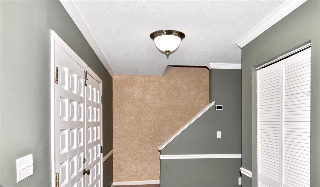 Property Photo:  826 Hillside Avenue  FL 33853 