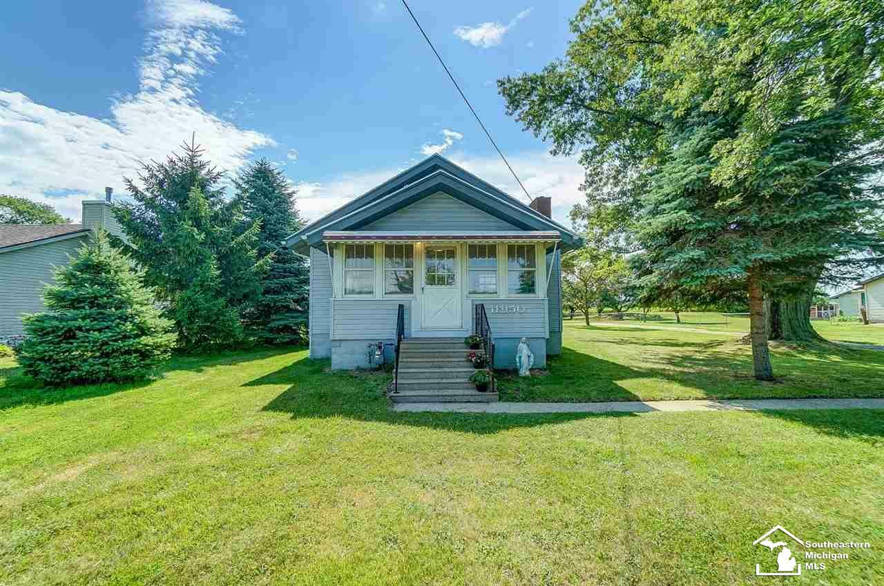 Property Photo:  11950 S Dixie Hwy  MI 48145 