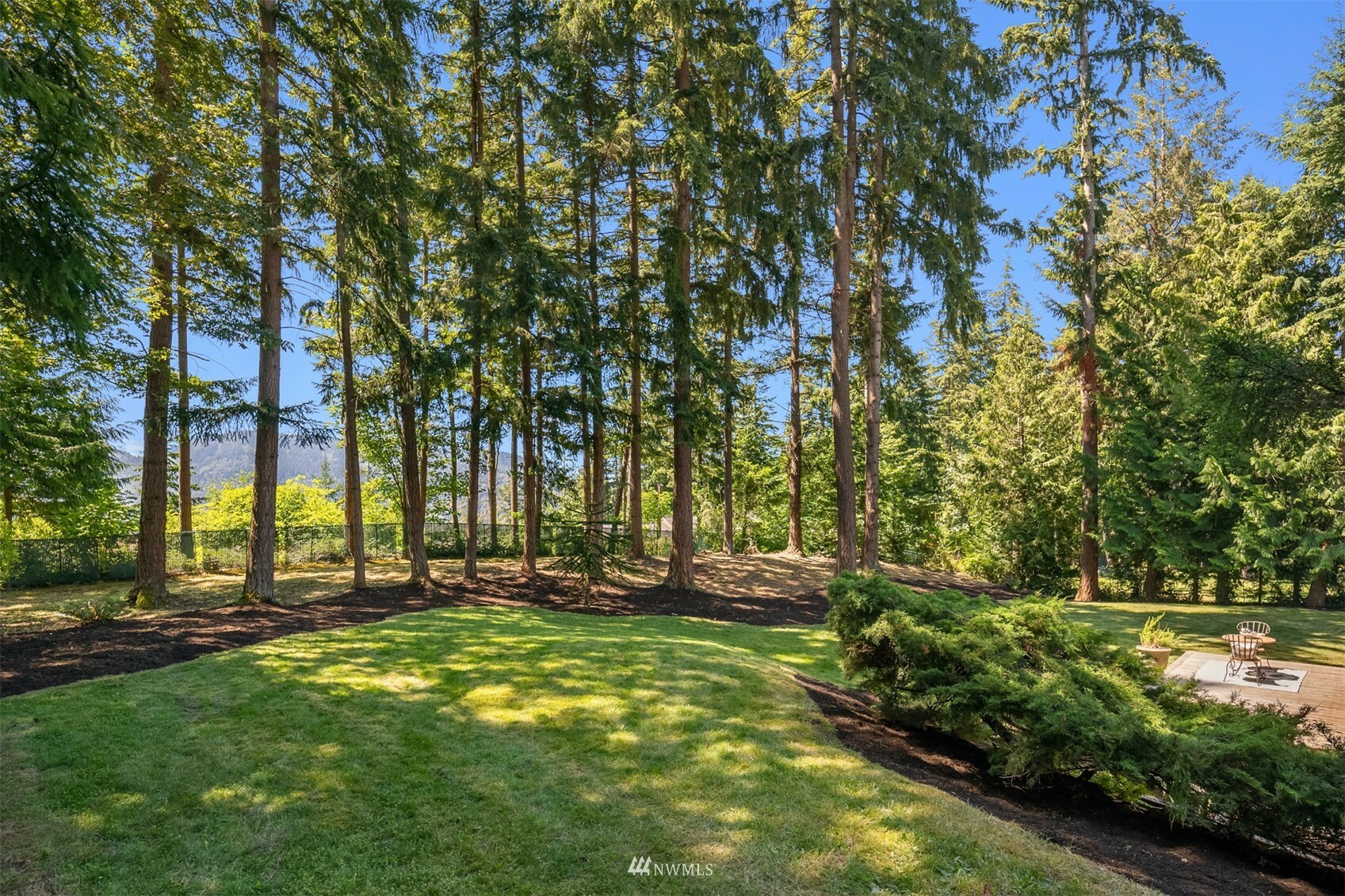 Property Photo:  23021 SE 58th Street  WA 98029 