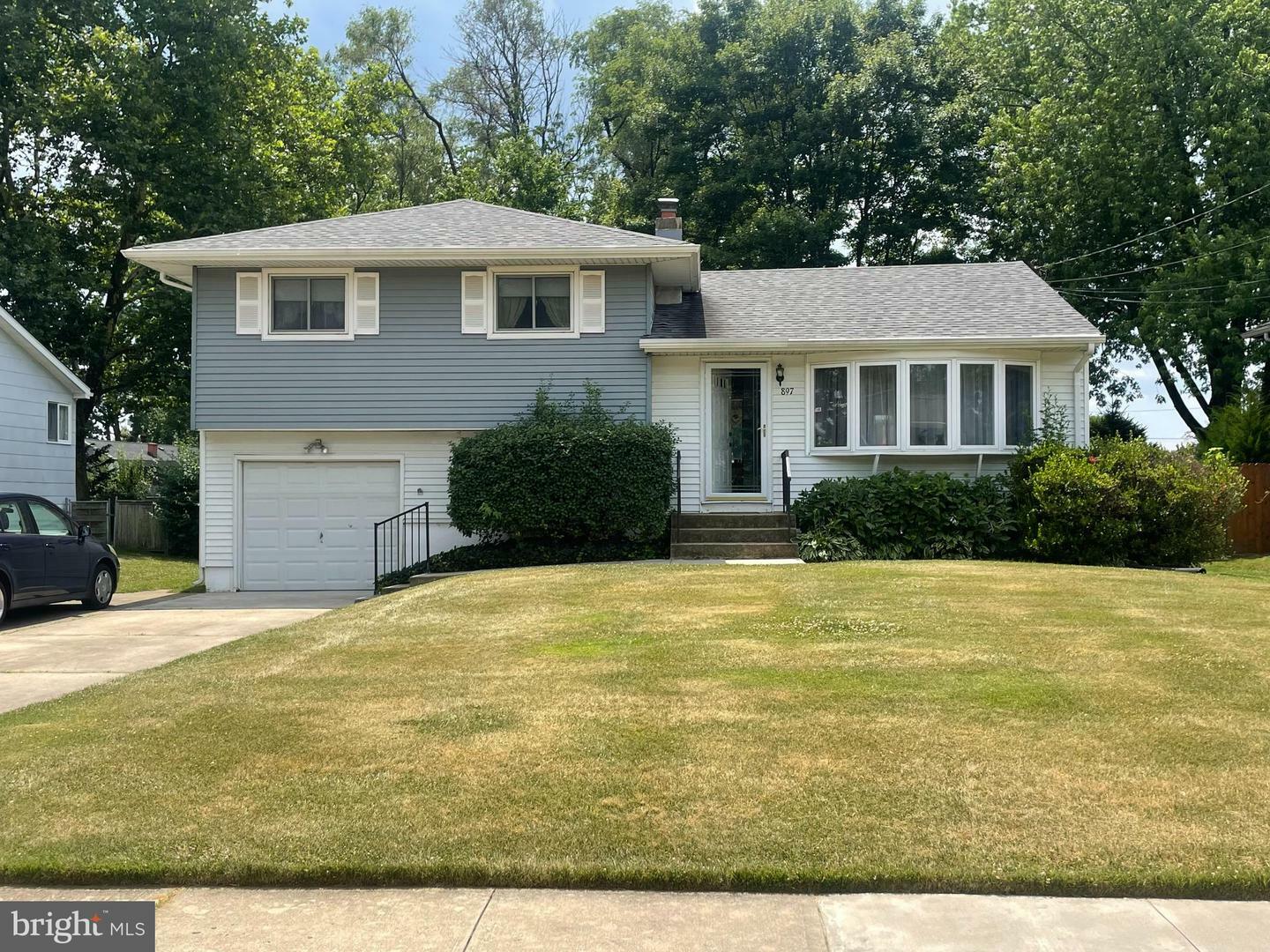 Property Photo:  897 Estates Boulevard  NJ 08690 