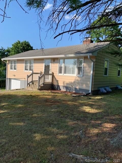 Property Photo:  352 Yale Avenue  CT 06450 