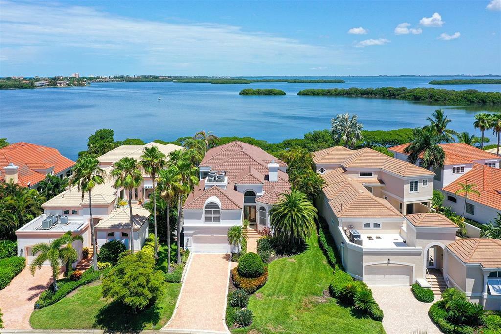 Property Photo: 3550 Fair Oaks Lane FL 34228