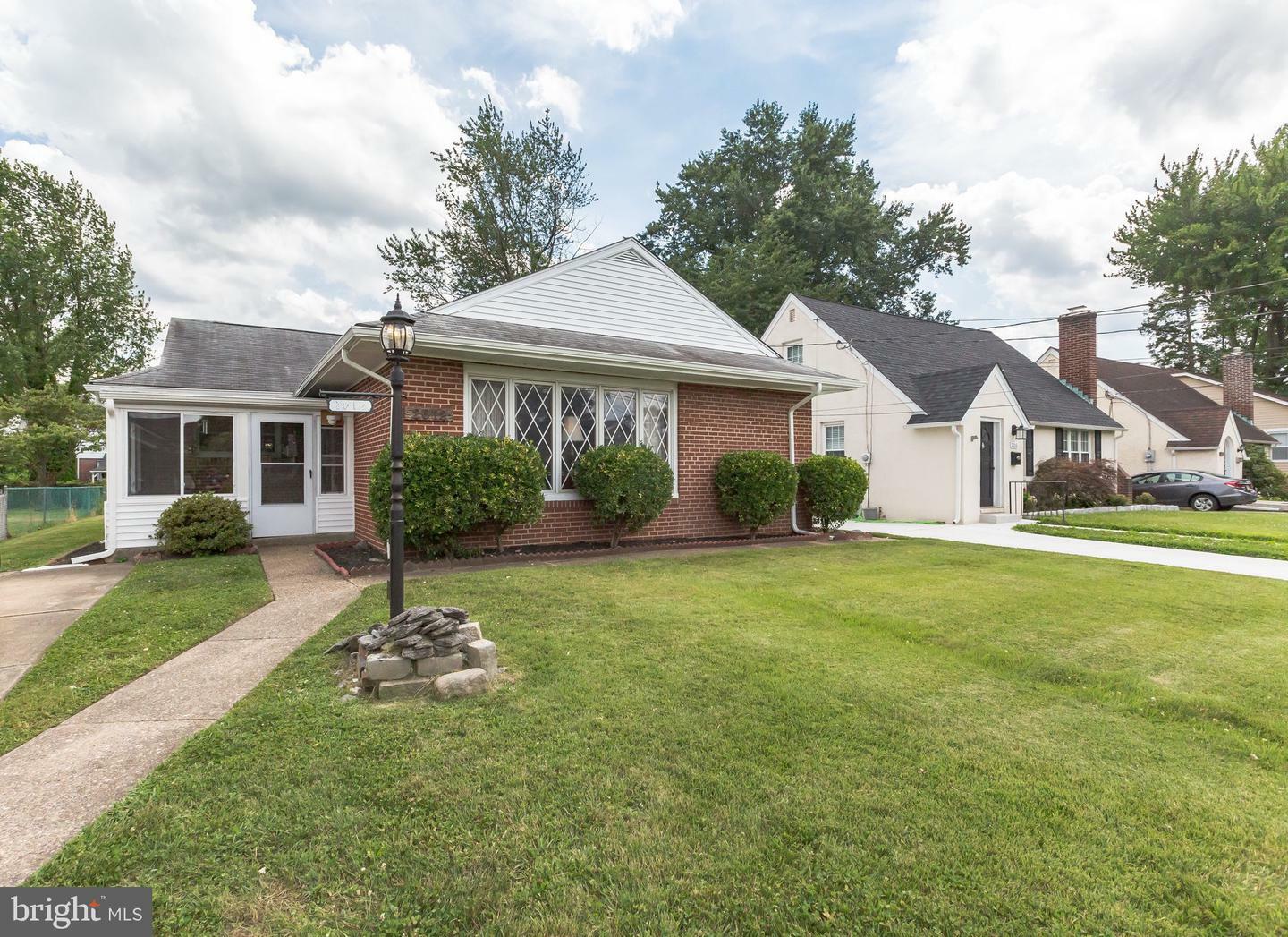 Property Photo: 2012 S Park Avenue NJ 08035