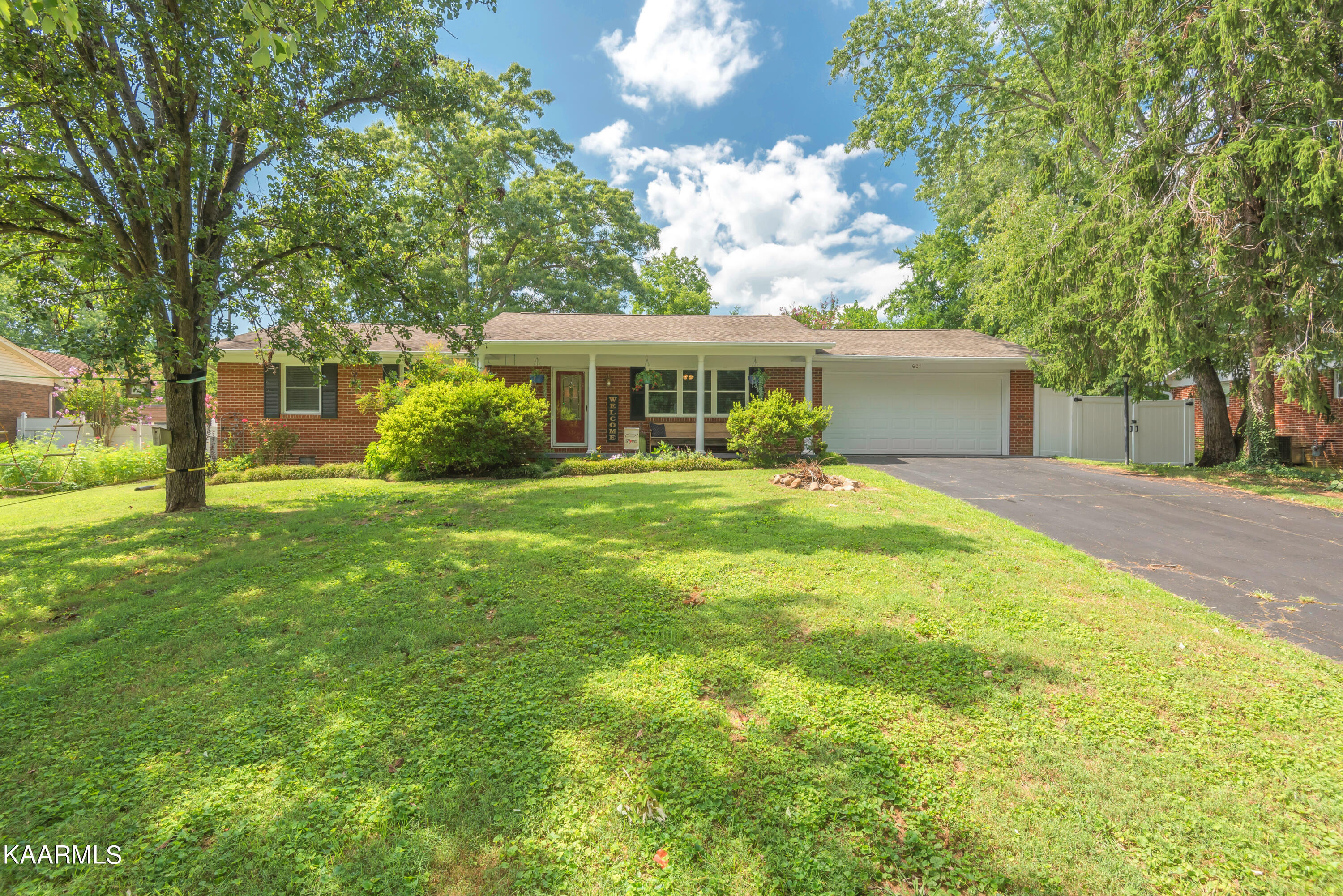 Property Photo:  601 Ensley Drive  TN 37920 