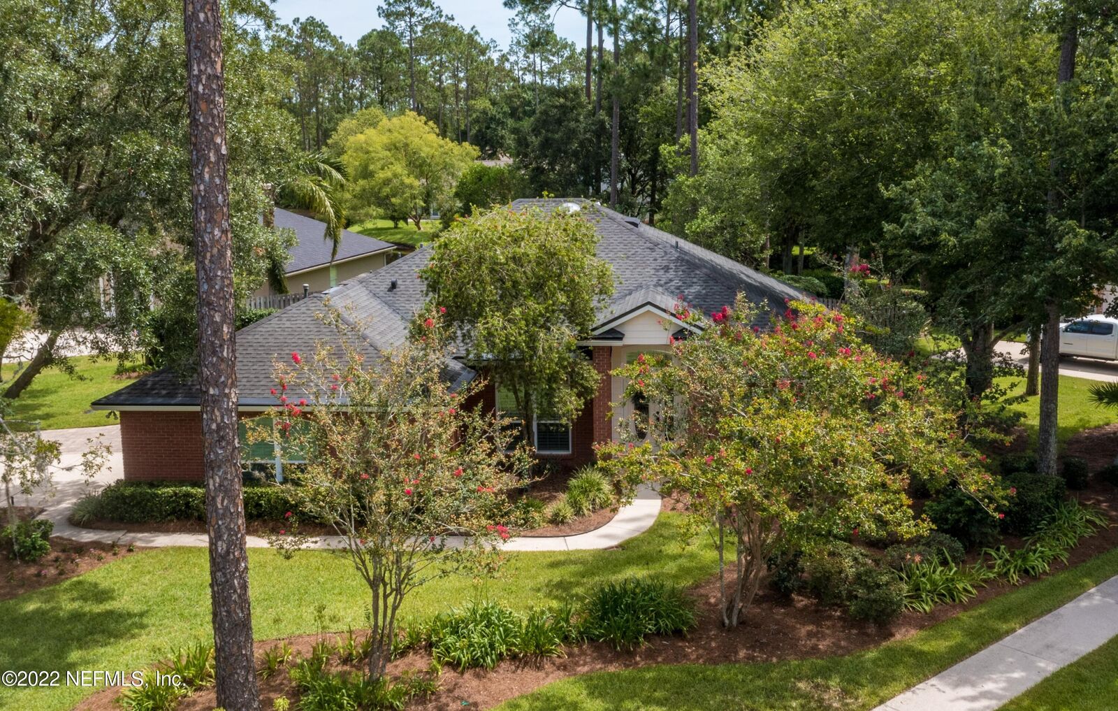 Property Photo: 1739 Walton Lake Court FL 32003