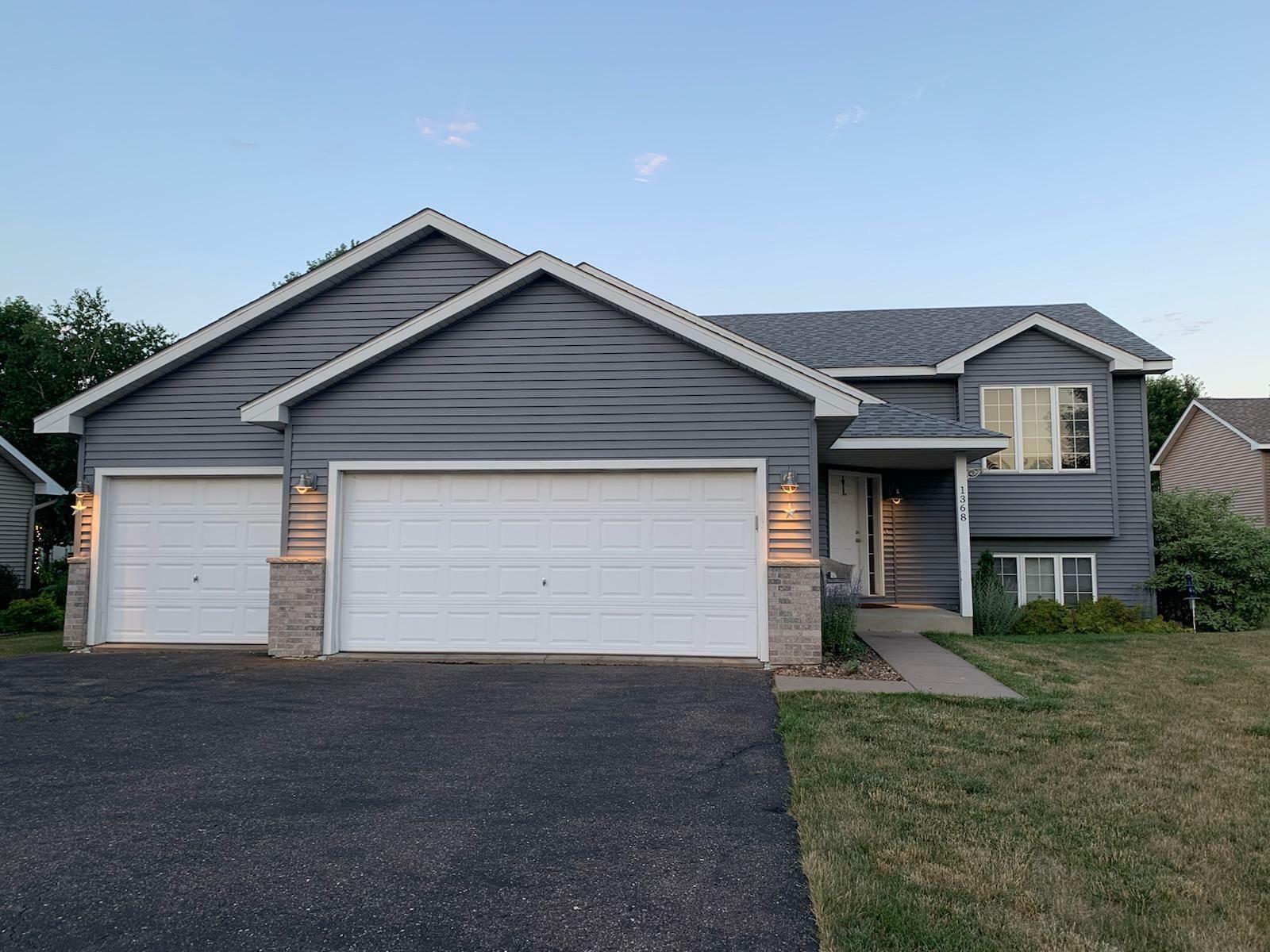 Property Photo:  1368 Mallard Lane  WI 54017 