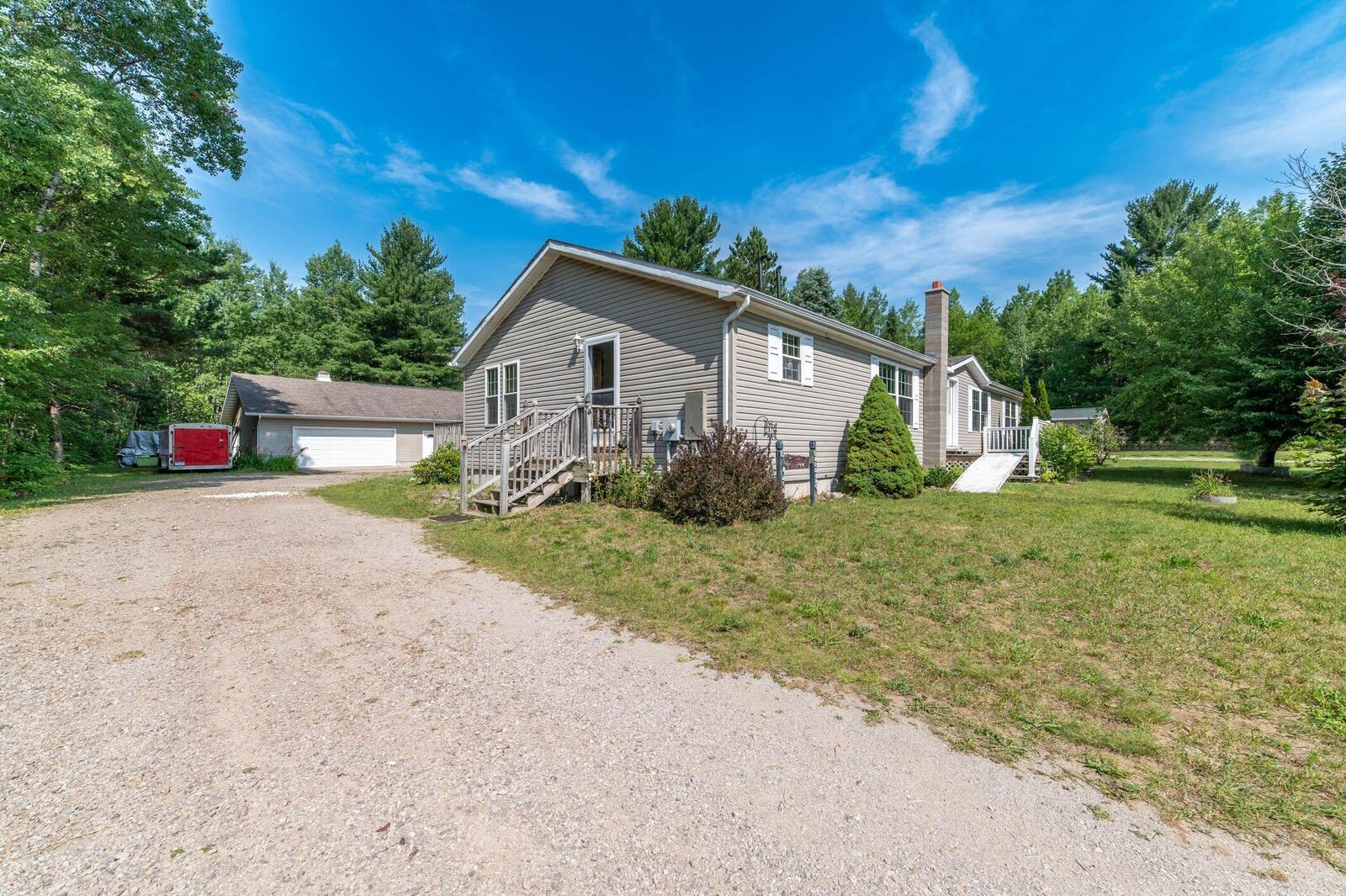 Property Photo: 2826 Pine Grove Road MI 49735