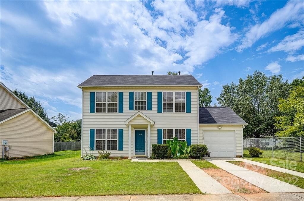 Property Photo:  418 Centerfield Drive  NC 28214 