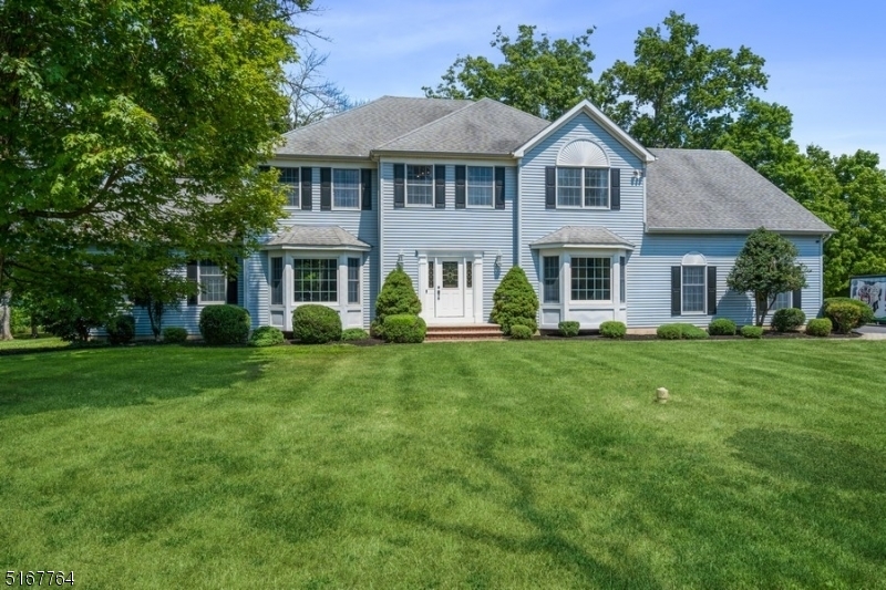 Property Photo:  14 Eagle Dr  NJ 08551 