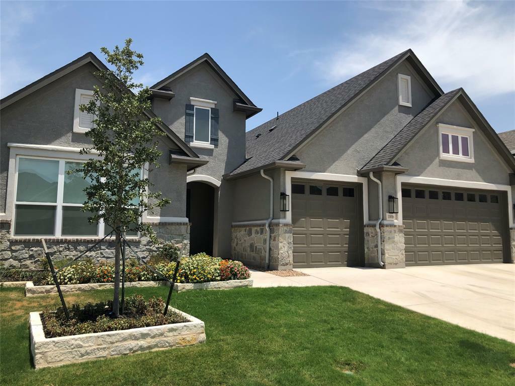Property Photo: 11016 Cartwright Drive TX 76207