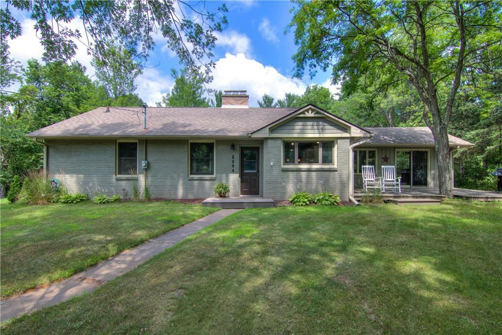 Property Photo:  2204 Hillside Road  WI 54720 